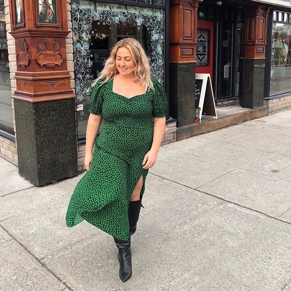 Dress by H&M split, puff sleeve XS NWT - Picture 4 of 6